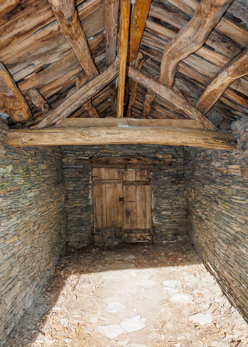 Finca/Casa Rural de 5 habitaciones en Begonte en venta con garaje - 599.000 € (Ref: 10185906)