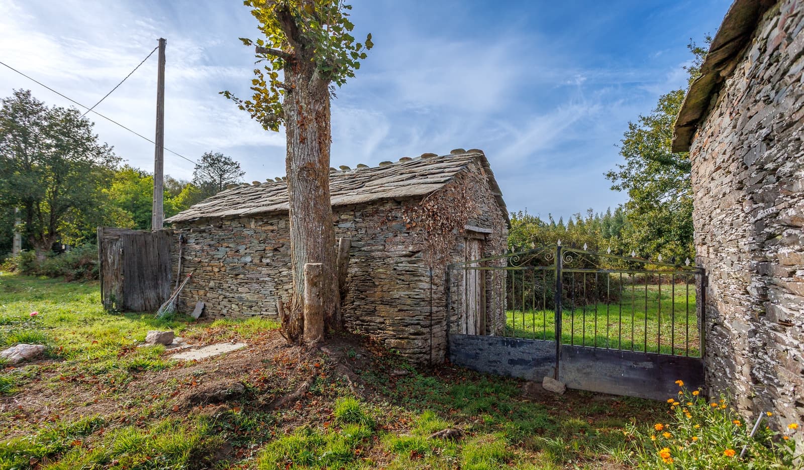 Finca/Casa Rural de 5 habitaciones en Begonte en venta con garaje - 599.000 € (Ref: 10185906)