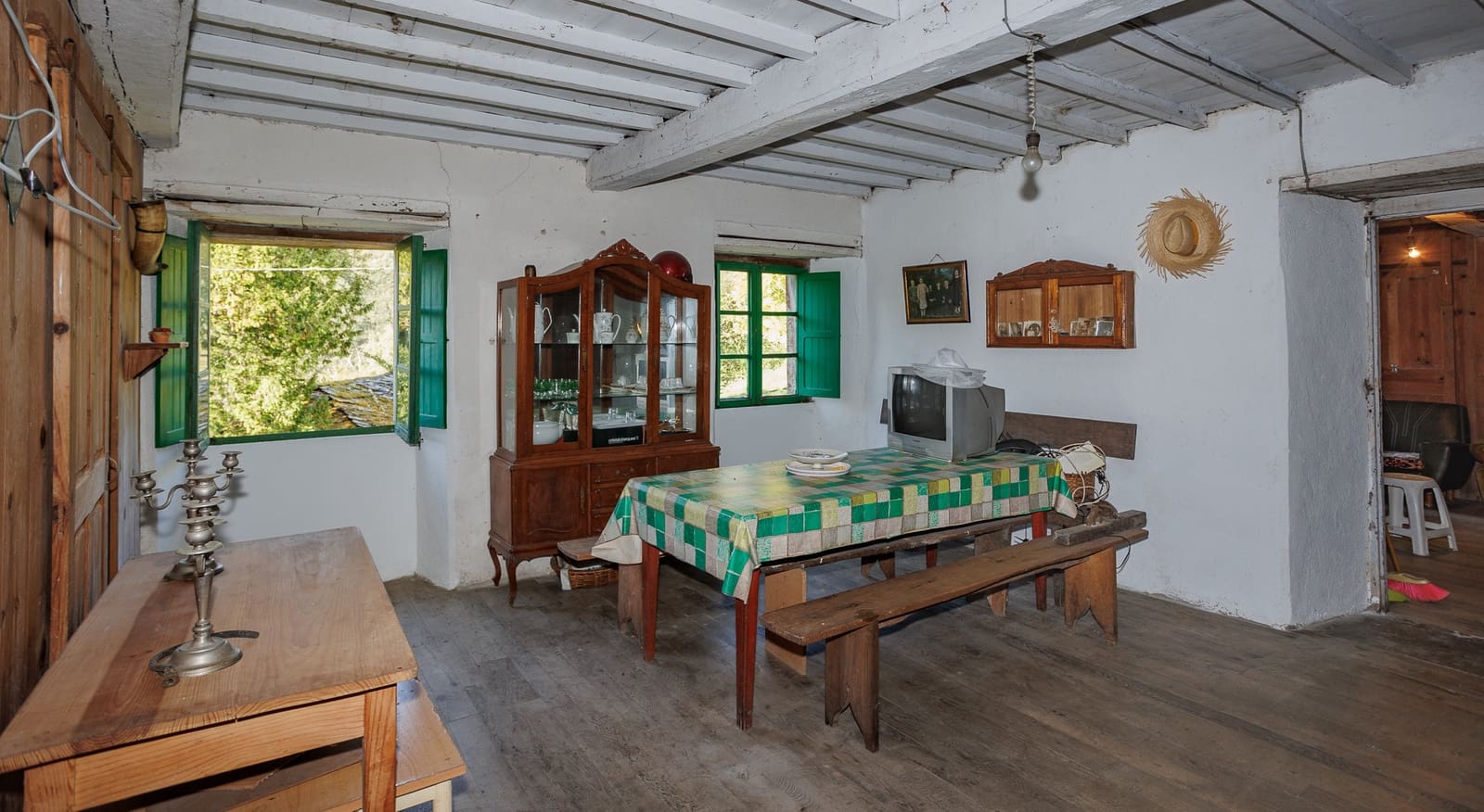 4 soveværelse Finca/Landehus til salg i Ourol - € 240.000 (Ref: 8449524)