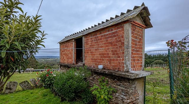 3 bedroom Finca/Country House for sale in Vilalba - € 95,000 (Ref: 8449526)