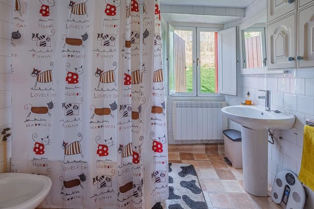 4 quarto Quinta/Casa Rural para venda em Pol - 125 000 € (Ref: 8449531)