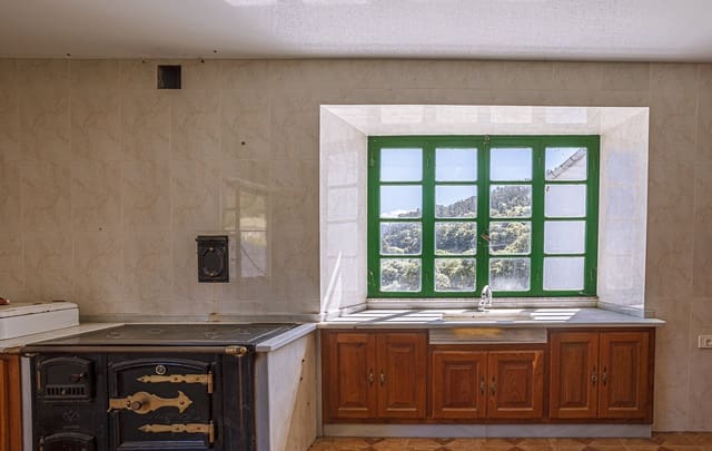 5 bedroom Finca/Country House for sale in Mondoñedo - € 199,000 (Ref: 8449543)