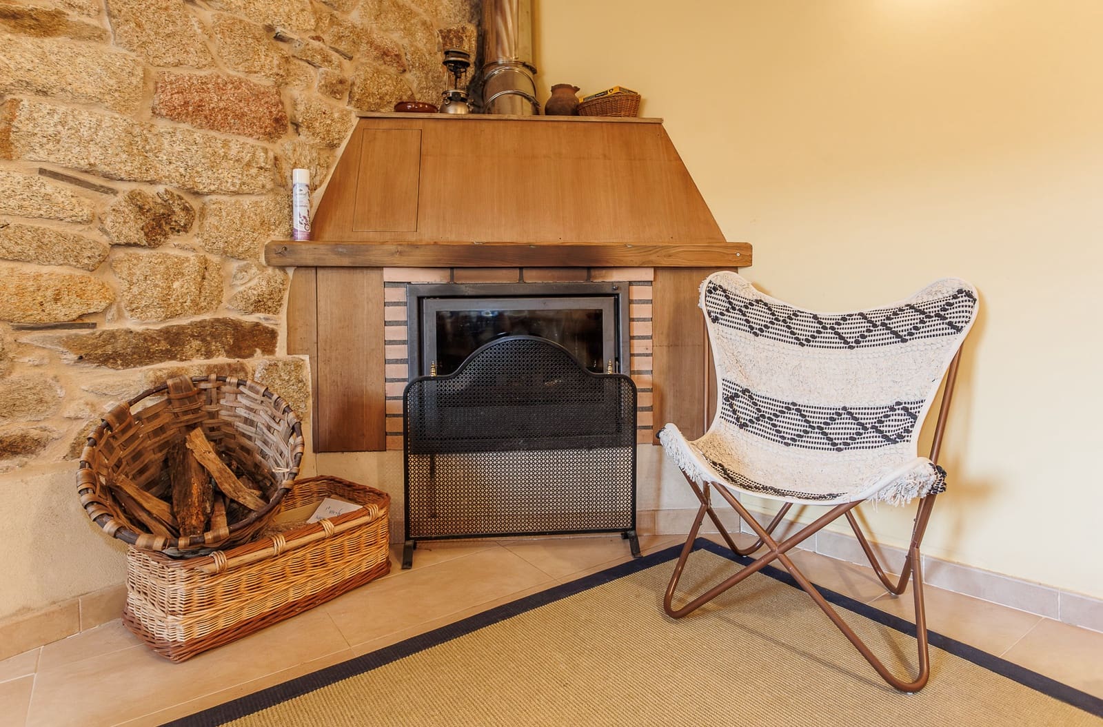 9 soveværelse Virksomhed til salg i Nogueira de Ramuin - € 375.000 (Ref: 8449546)