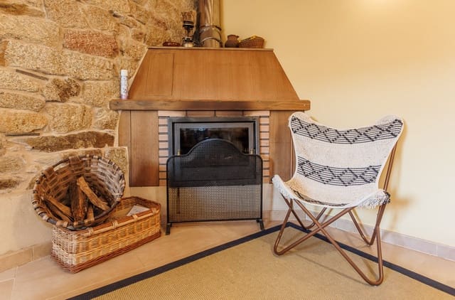 9 bedroom Business for sale in Nogueira de Ramuín - € 375,000 (Ref: 8449546)