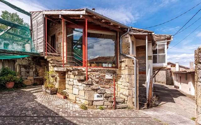 9 bedroom Business for sale in Nogueira de Ramuín - € 375,000 (Ref: 8449546)