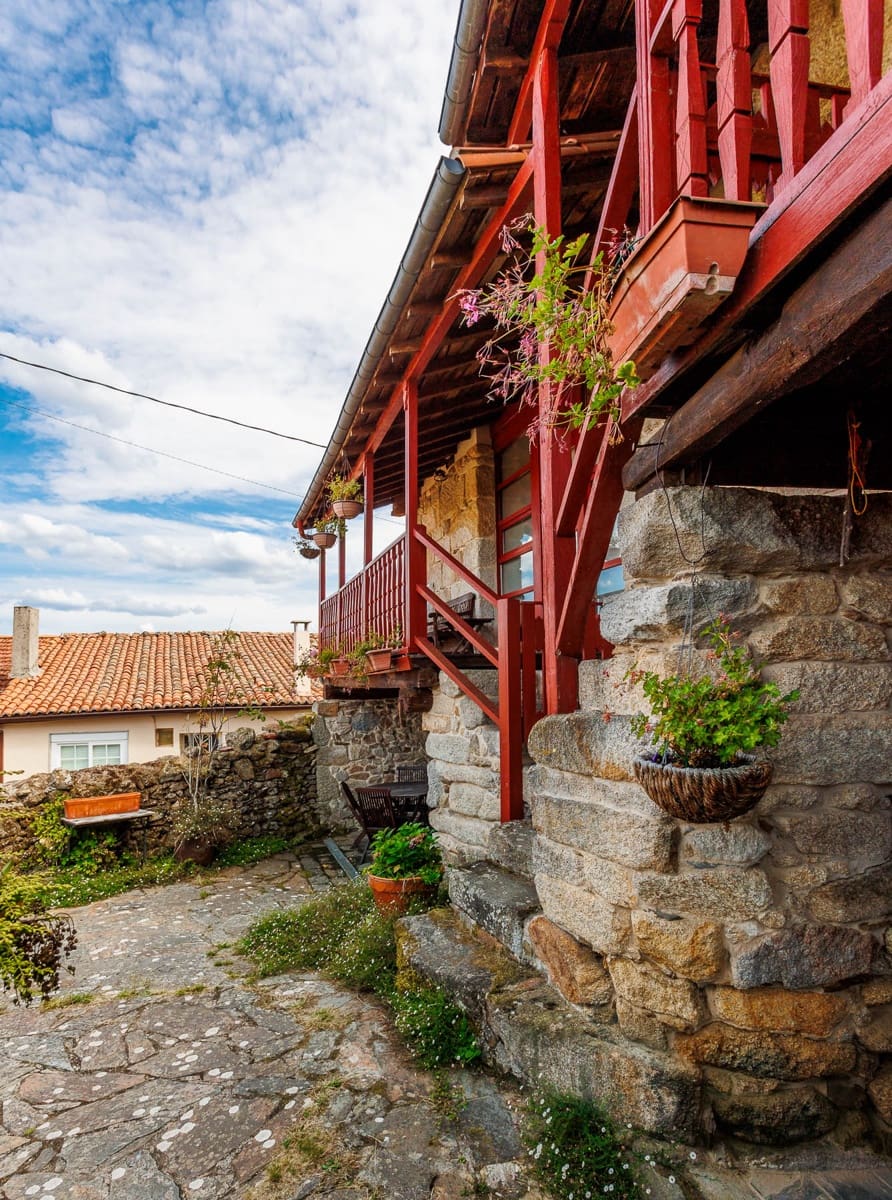 9 soverom Bedrift til salgs i Nogueira de Ramuin - € 375 000 (Ref: 8449546)
