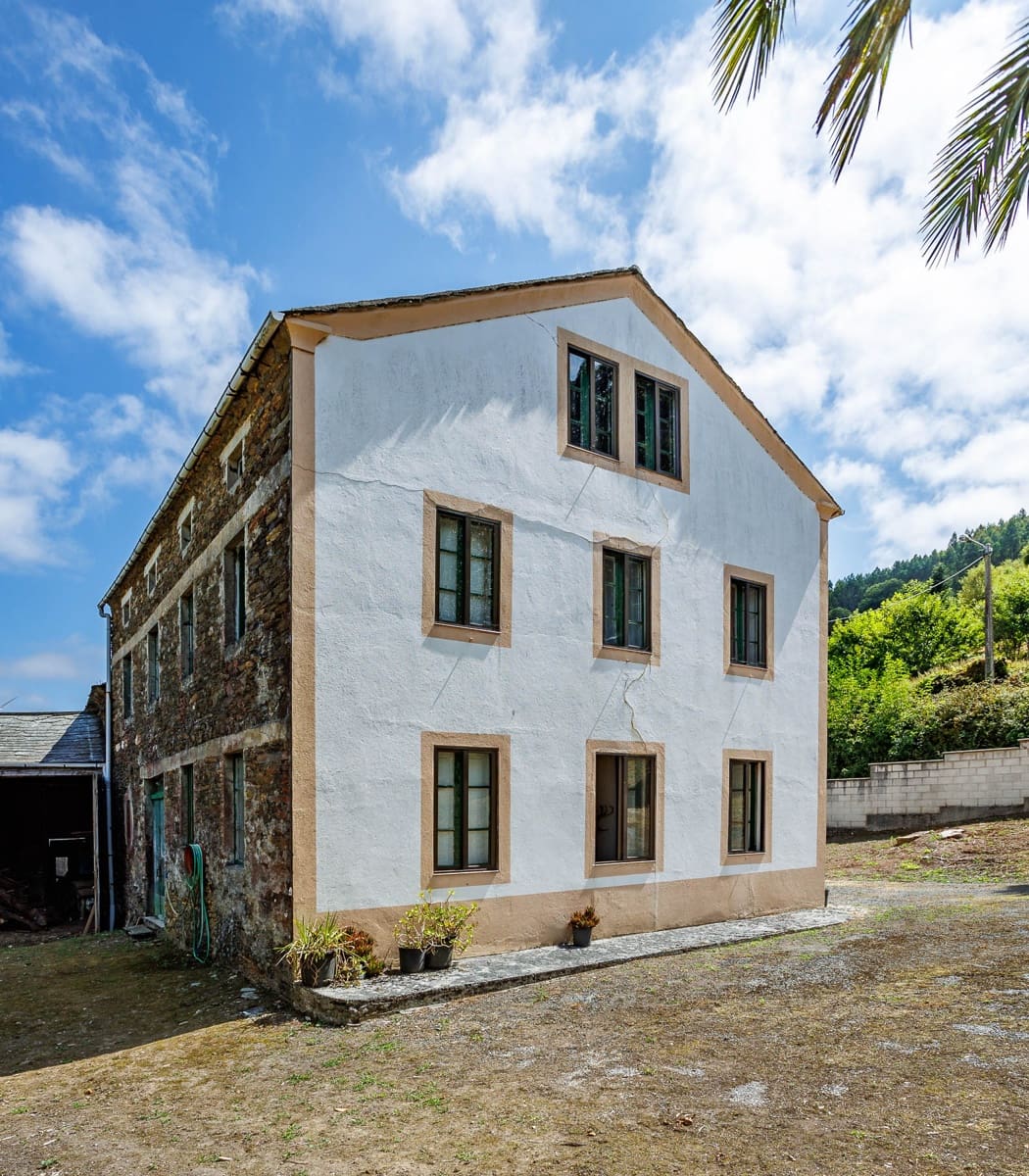 5 soveværelse Finca/Landehus til salg i Riotorto - € 145.000 (Ref: 8449548)