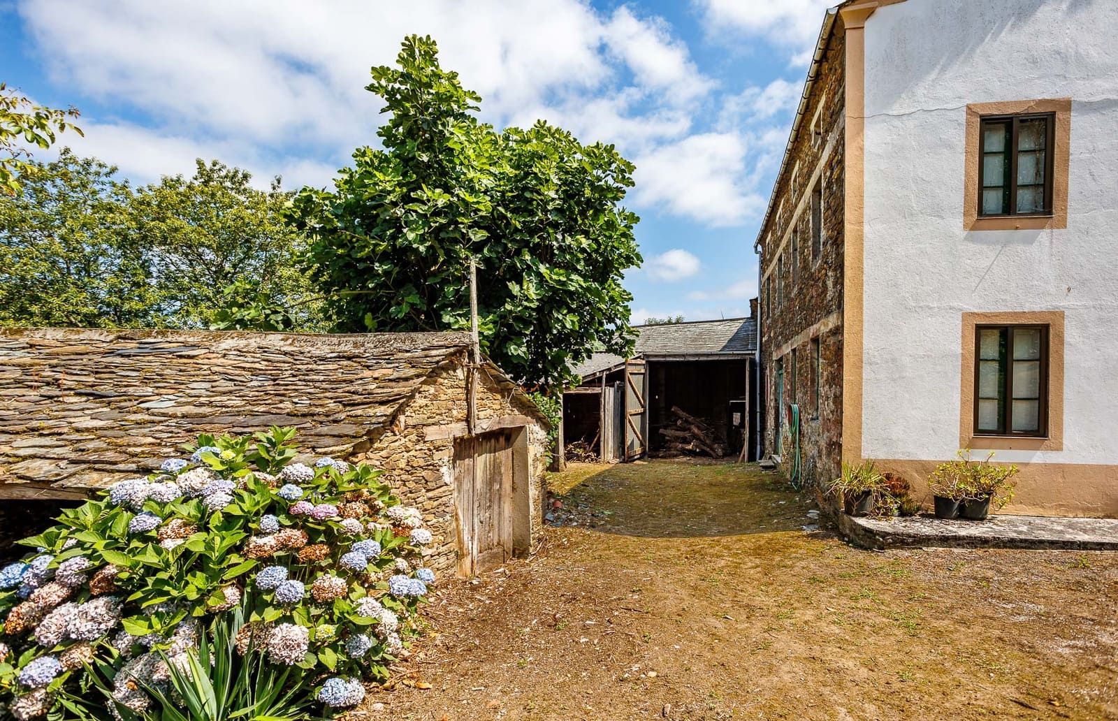 5 soveværelse Finca/Landehus til salg i Riotorto - € 145.000 (Ref: 8449548)