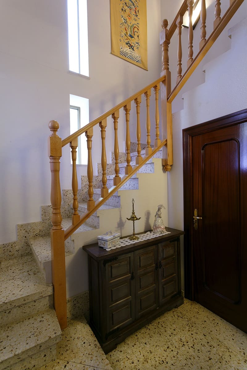 6 bedroom Finca/Country House for sale in Palacios del Sil - € 145,000 (Ref: 8449550)