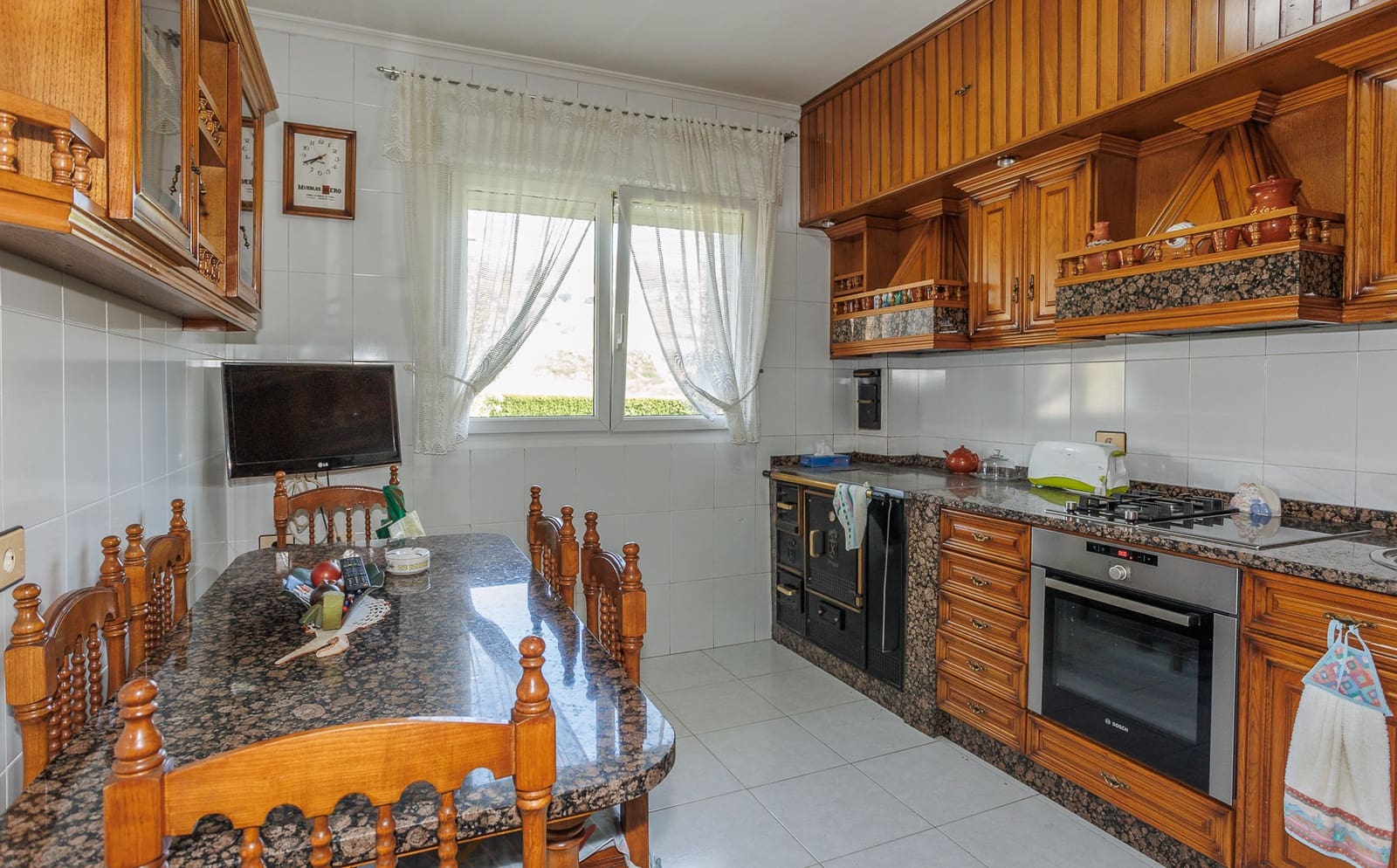 5 bedroom Finca/Country House for sale in Castro Caldelas - € 215,000 (Ref: 8449553)