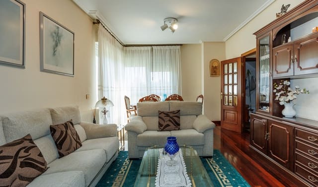 5 bedroom Finca/Country House for sale in Castro Caldelas - € 215,000 (Ref: 8449553)