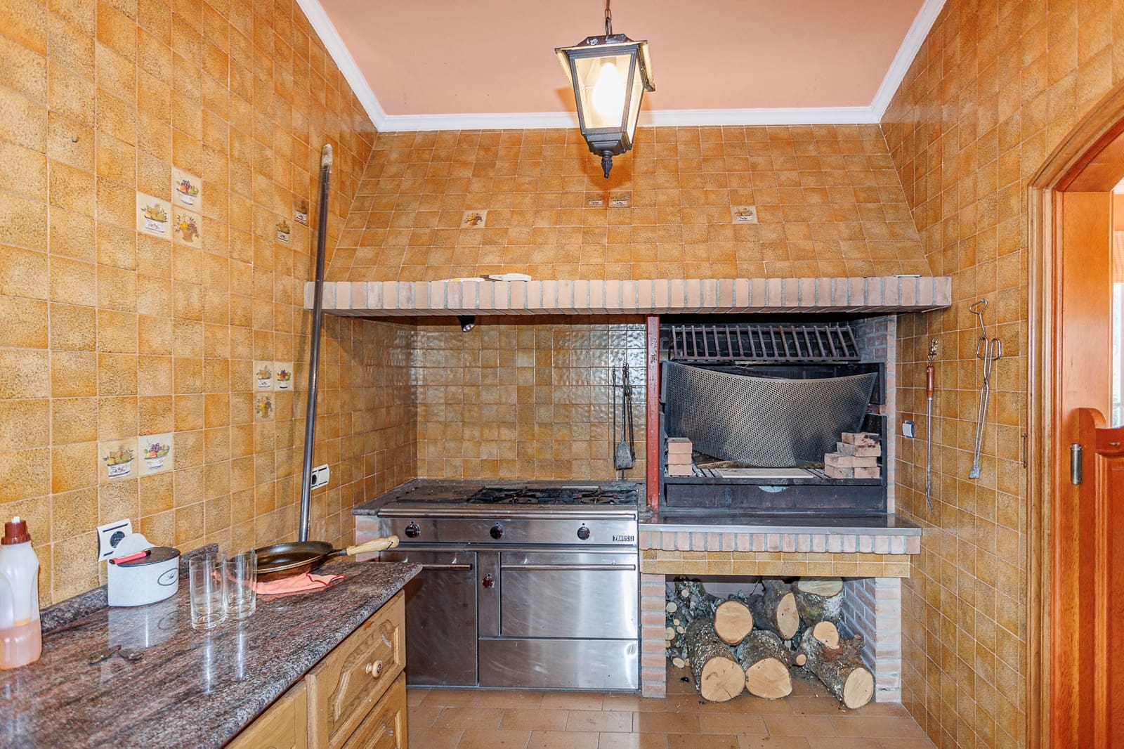 6 soveværelse Finca/Landehus til salg i Santiago de Compostela med swimmingpool garage - € 899.000 (Ref: 8449555)