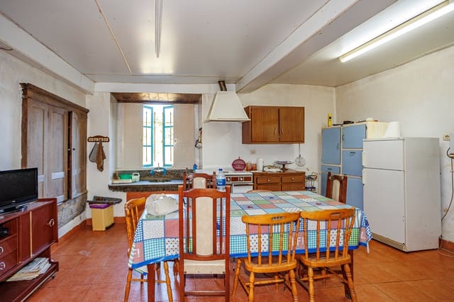 4 soveværelse Finca/Landehus til salg i Somozas - € 70.000 (Ref: 8449565)