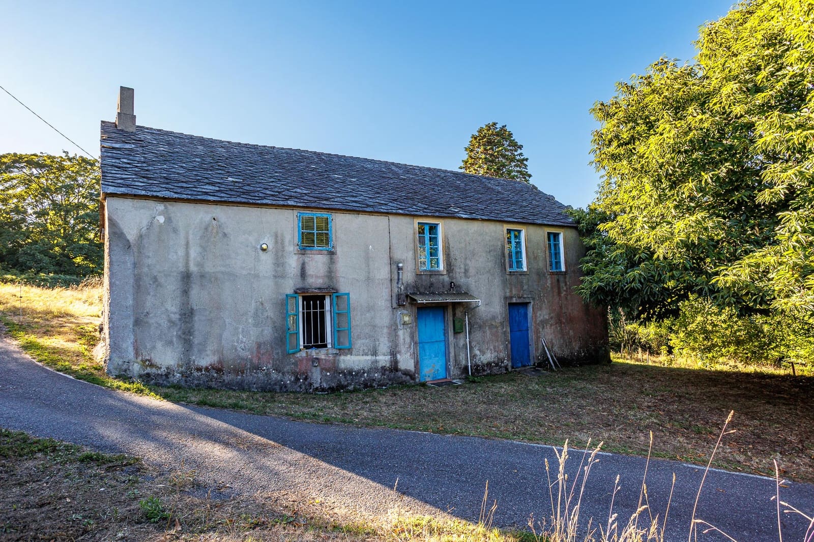 4 bedroom Finca/Country House for sale in Somozas - € 70,000 (Ref: 8449565)