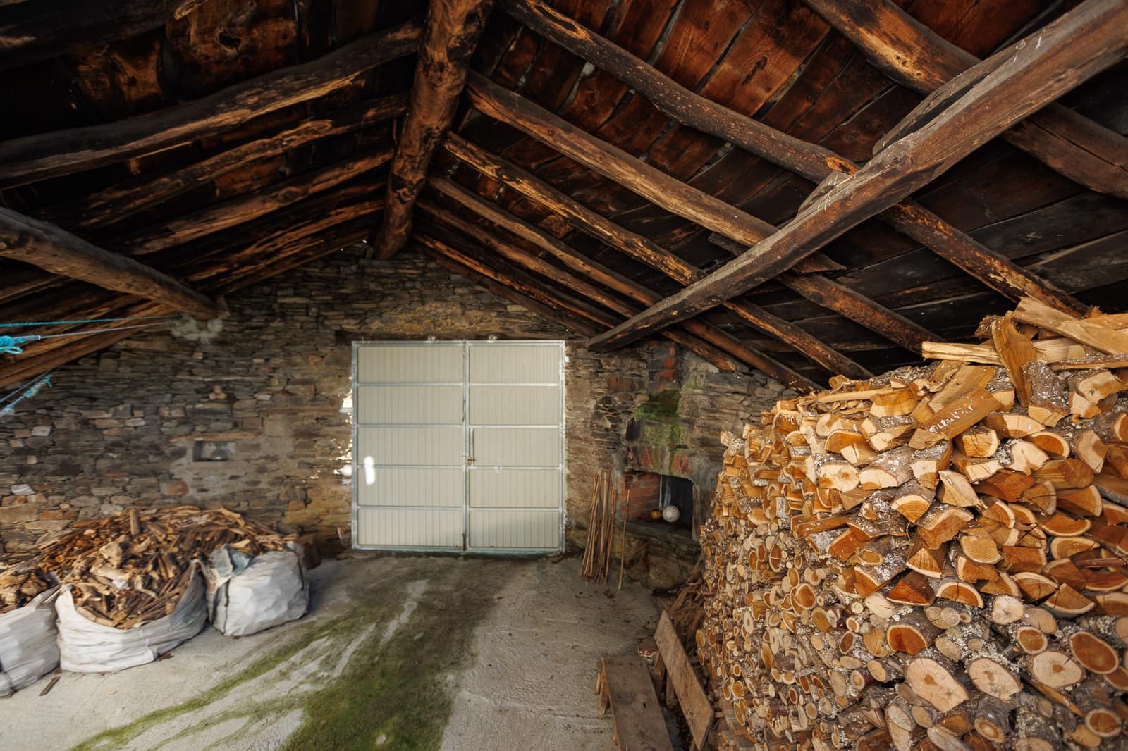 6 soveværelse Finca/Landehus til salg i As Nogais - € 120.000 (Ref: 8449566)