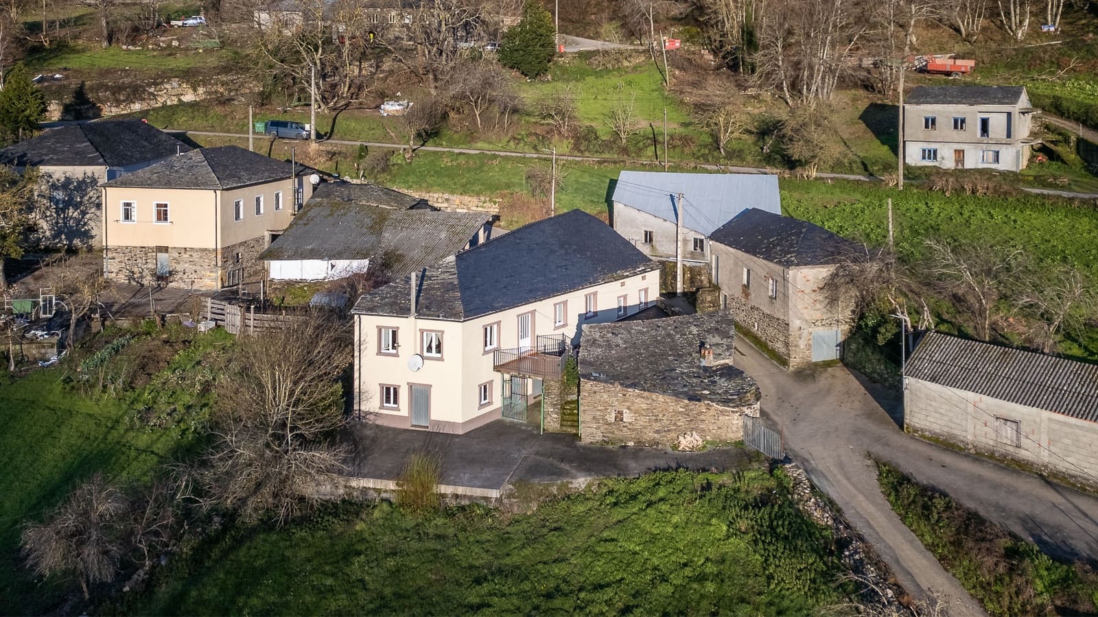 6 soveværelse Finca/Landehus til salg i As Nogais - € 120.000 (Ref: 8449566)