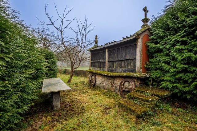 3 quarto Moradia para venda em Guitiriz - 250 000 € (Ref: 8449567)