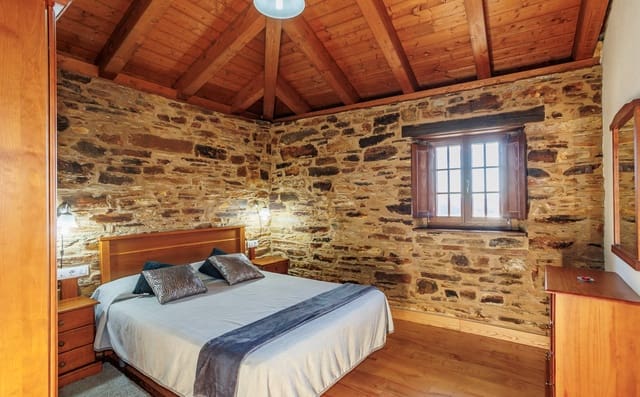 12 quarto Moradia para venda em A Pobra de Brollón - 1 510 000 € (Ref: 8449568)