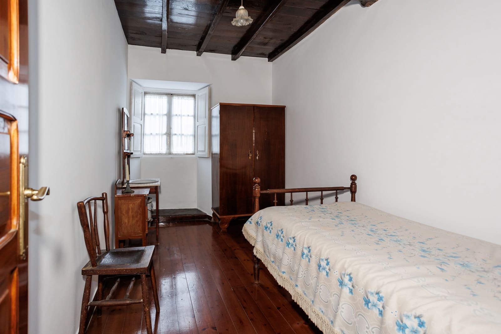 6 chambre Finca/Maison de Campagne à vendre à Guitiriz avec garage - 148 000 € (Ref: 8449570)