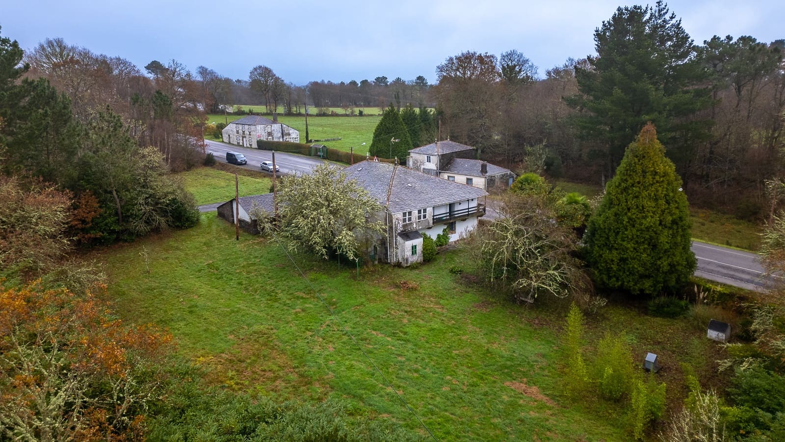 6 chambre Finca/Maison de Campagne à vendre à Guitiriz avec garage - 148 000 € (Ref: 8449570)