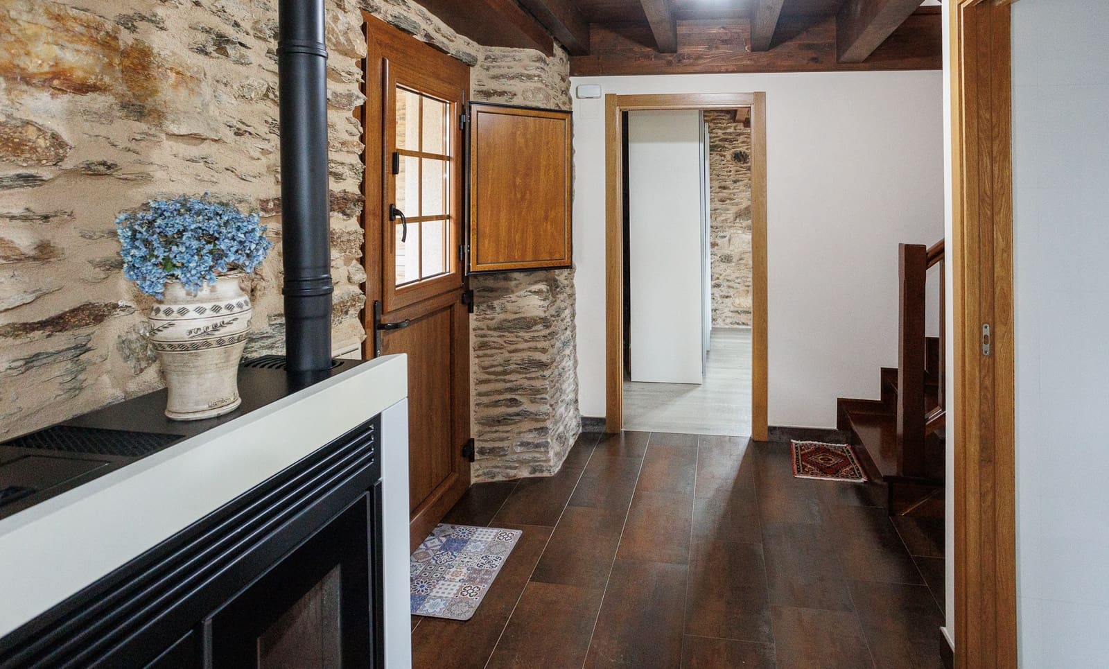 3 slaapkamer Finca/Landhuis te koop in Manon - € 320.000 (Ref: 8449572)