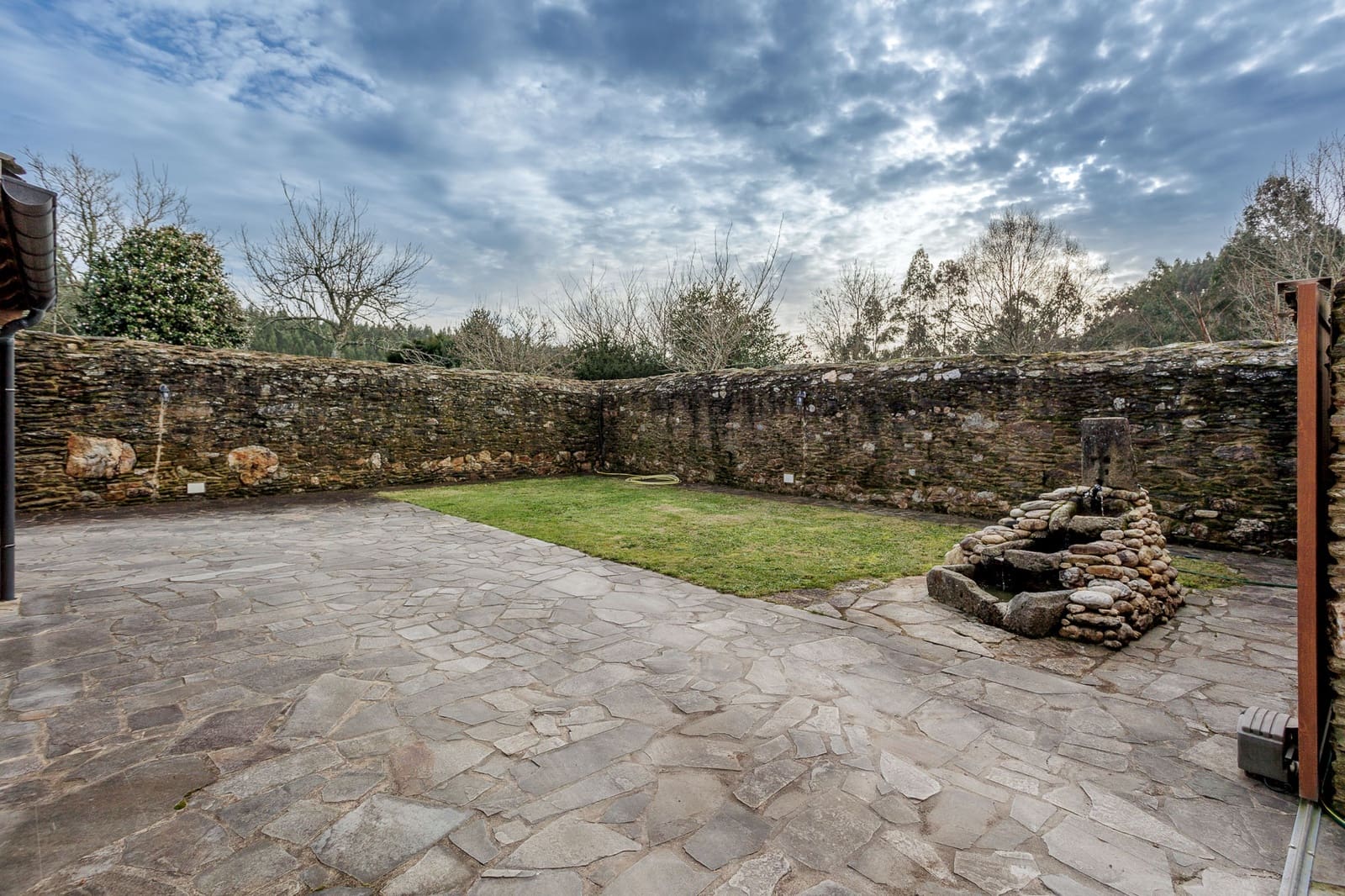 3 slaapkamer Finca/Landhuis te koop in Manon - € 320.000 (Ref: 8449572)