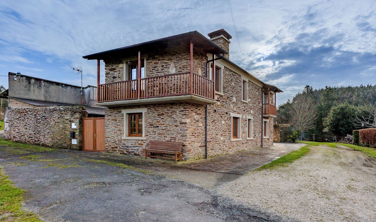 3 slaapkamer Finca/Landhuis te koop in Manon - € 320.000 (Ref: 8449572)