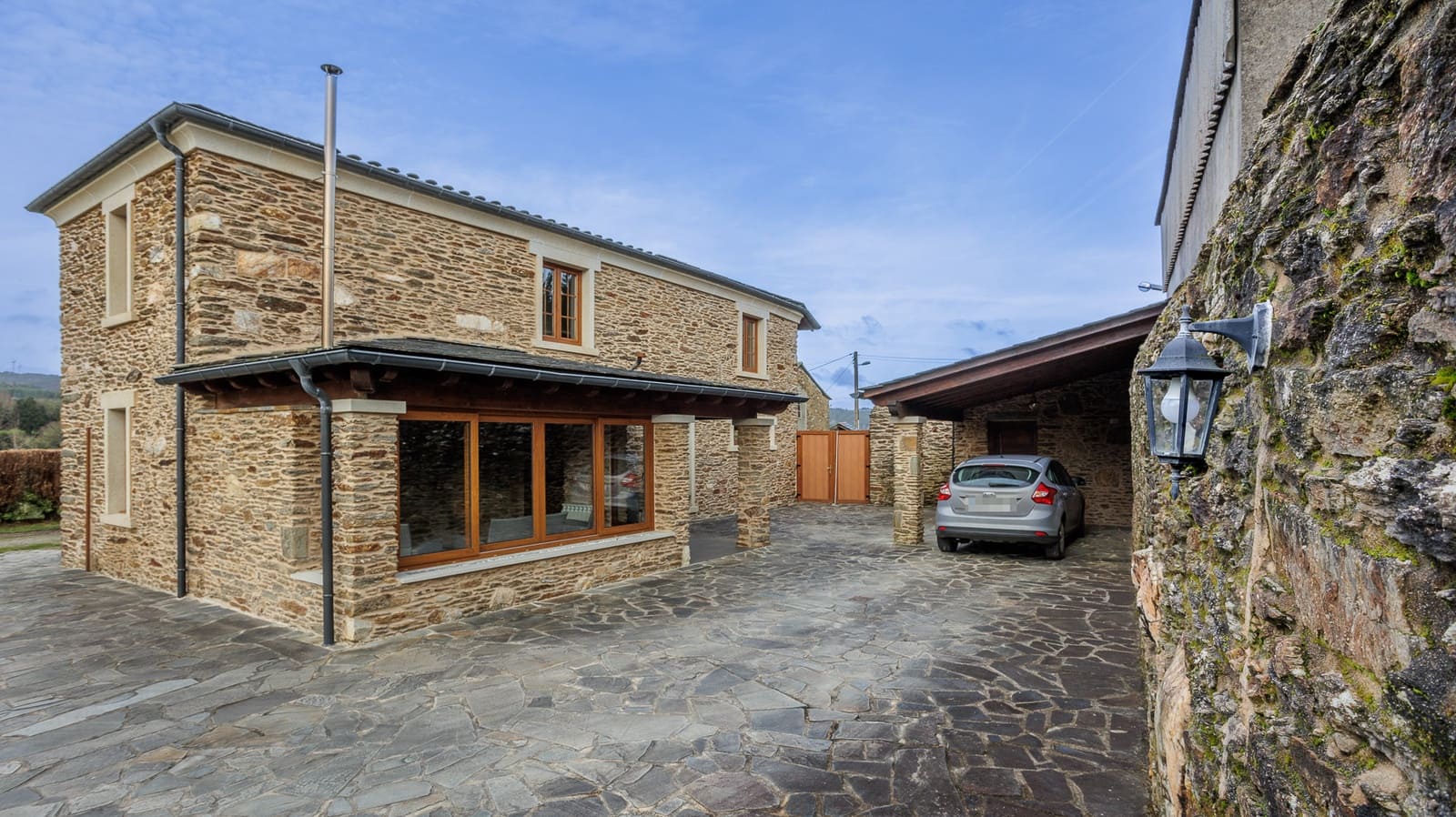 3 slaapkamer Finca/Landhuis te koop in Manon - € 320.000 (Ref: 8449572)