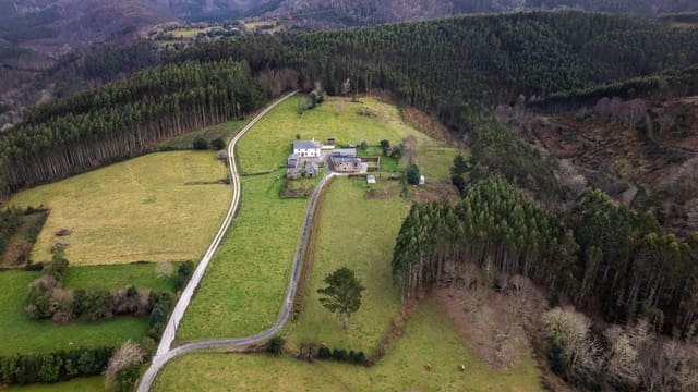 3 sovrum Finca/Hus på landet till salu i Mañón med garage - 320 000 € (Ref: 8449572)