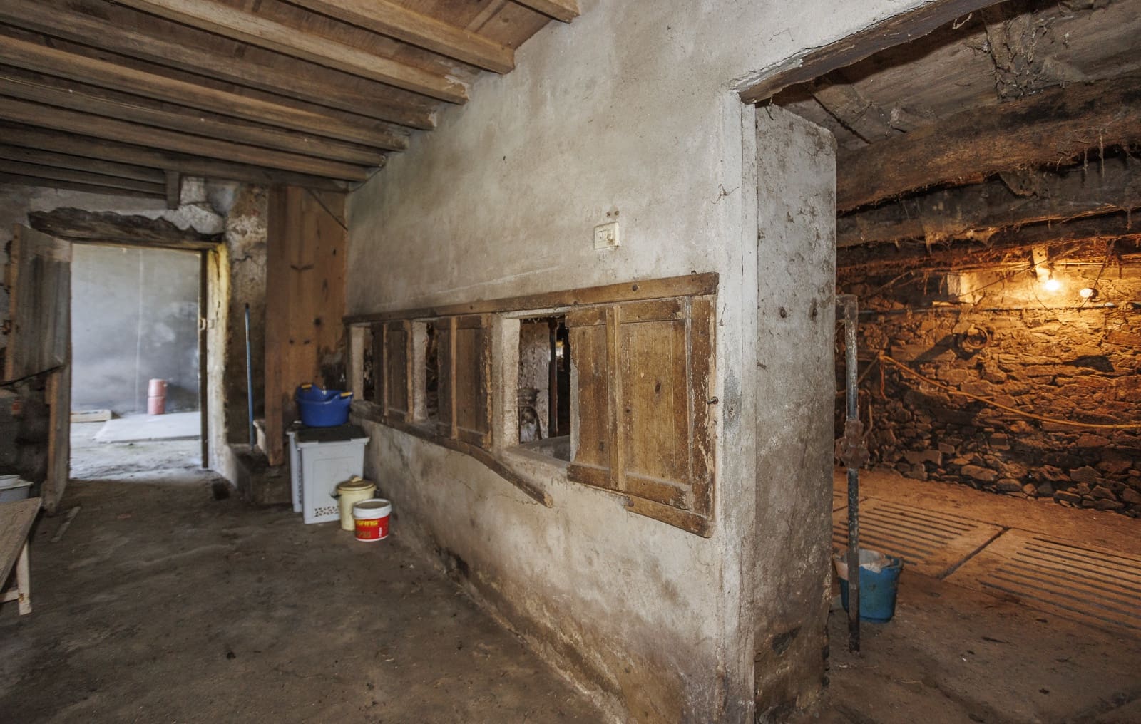 4 soverom Bedrift til salgs i Abegondo - € 200 000 (Ref: 8449574)