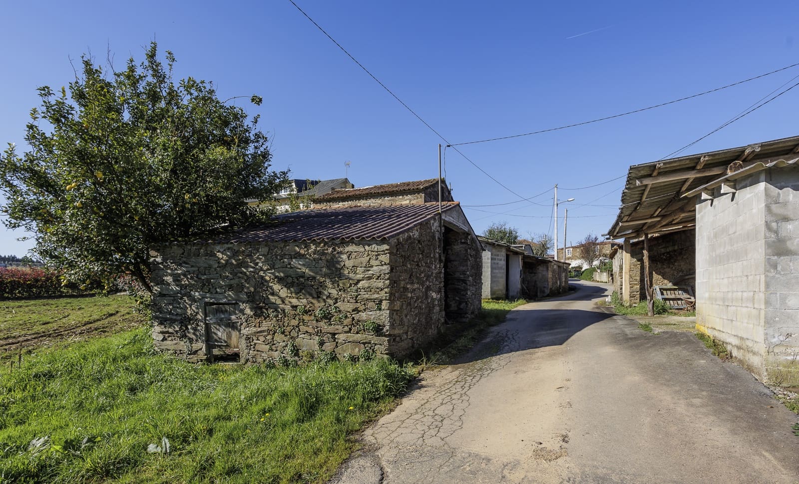 4 soverom Bedrift til salgs i Abegondo - € 200 000 (Ref: 8449574)