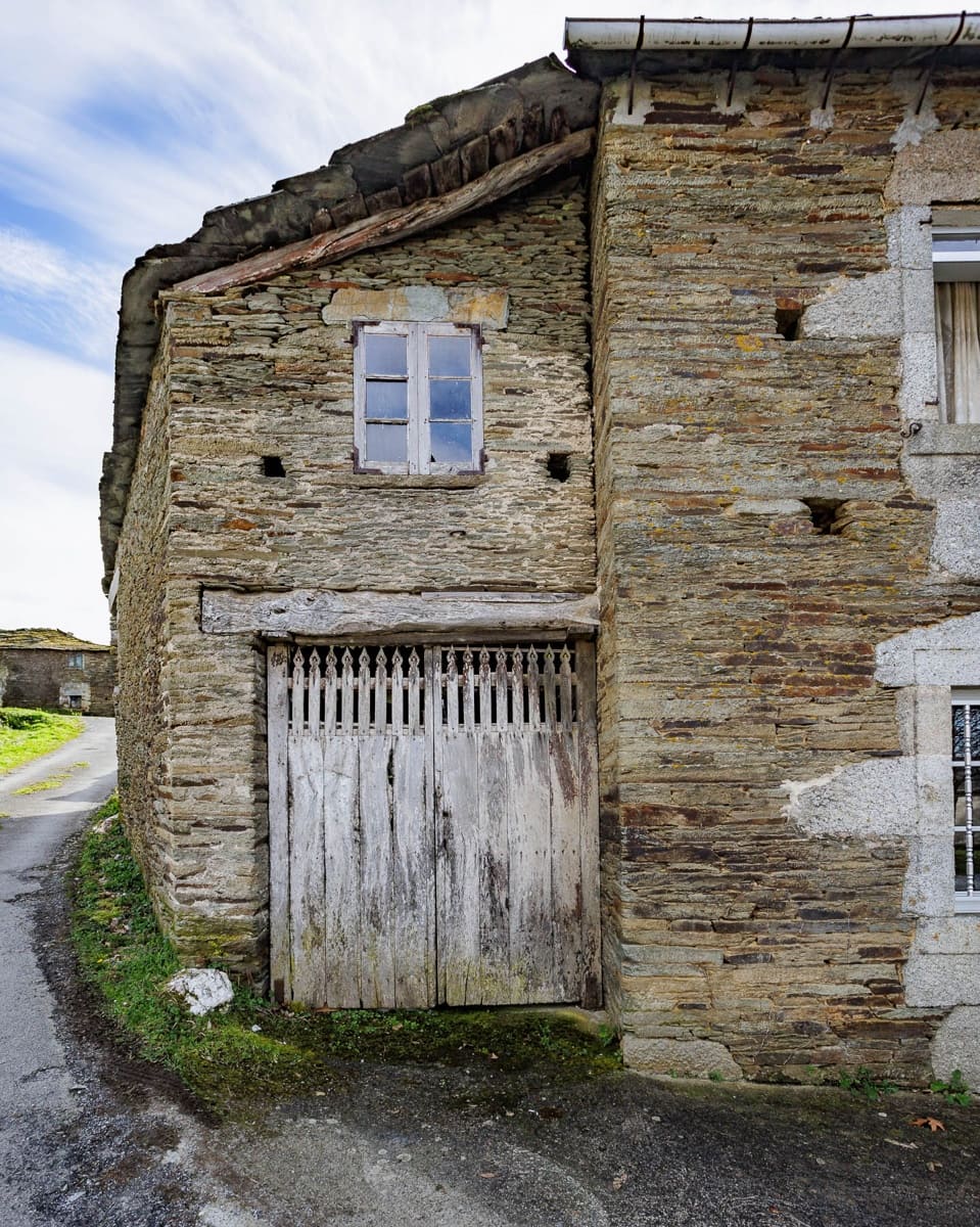 5 bedroom Finca/Country House for sale in Castroverde - € 79,000 (Ref: 8449576)