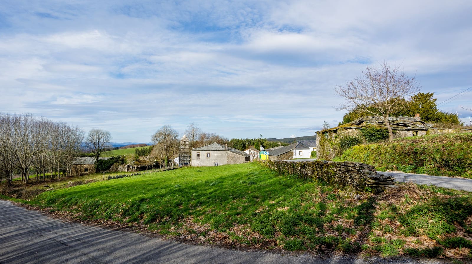 5 bedroom Finca/Country House for sale in Castroverde - € 79,000 (Ref: 8449576)