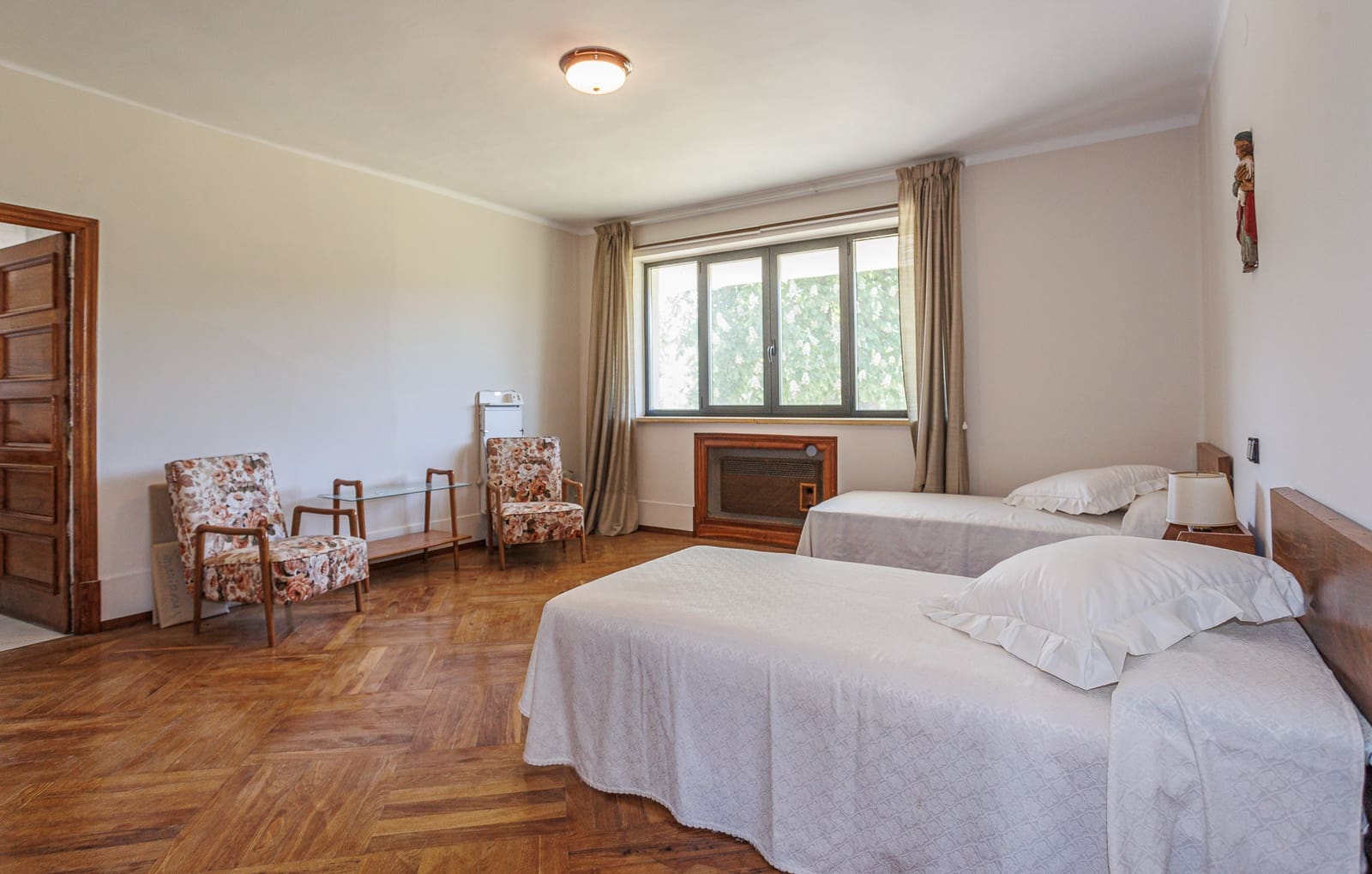 18 bedroom Finca/Country House for sale in Viana do Bolo - € 550,000 (Ref: 8449594)