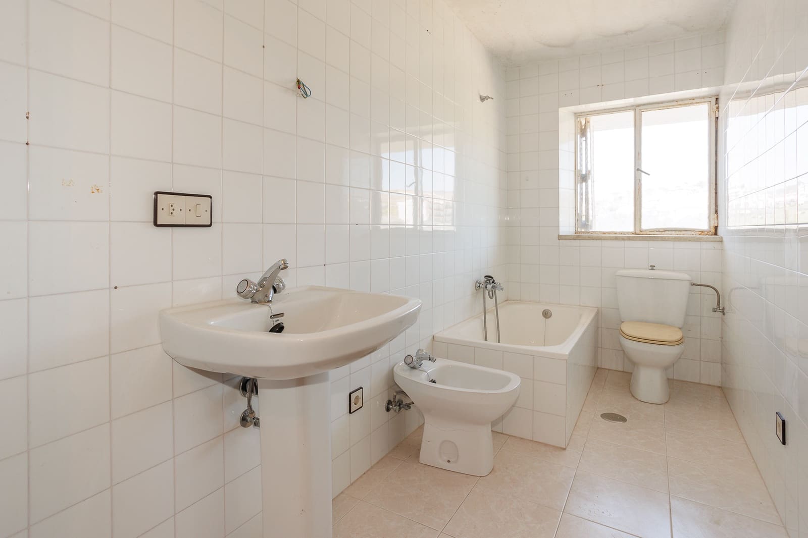 18 bedroom Finca/Country House for sale in Viana do Bolo - € 550,000 (Ref: 8449594)