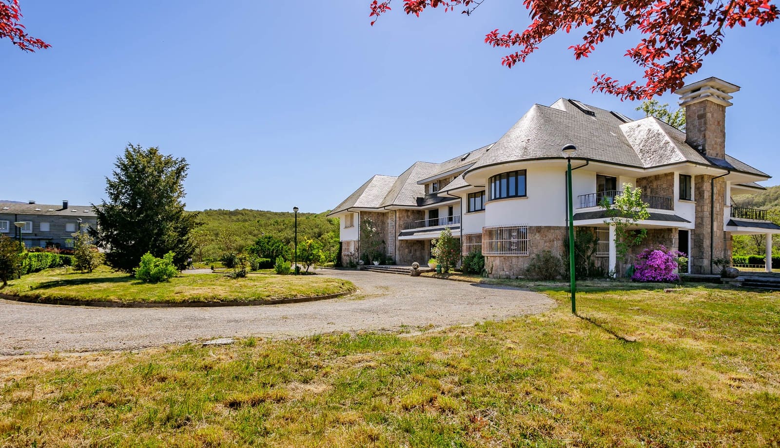 18 bedroom Finca/Country House for sale in Viana do Bolo - € 550,000 (Ref: 8449594)