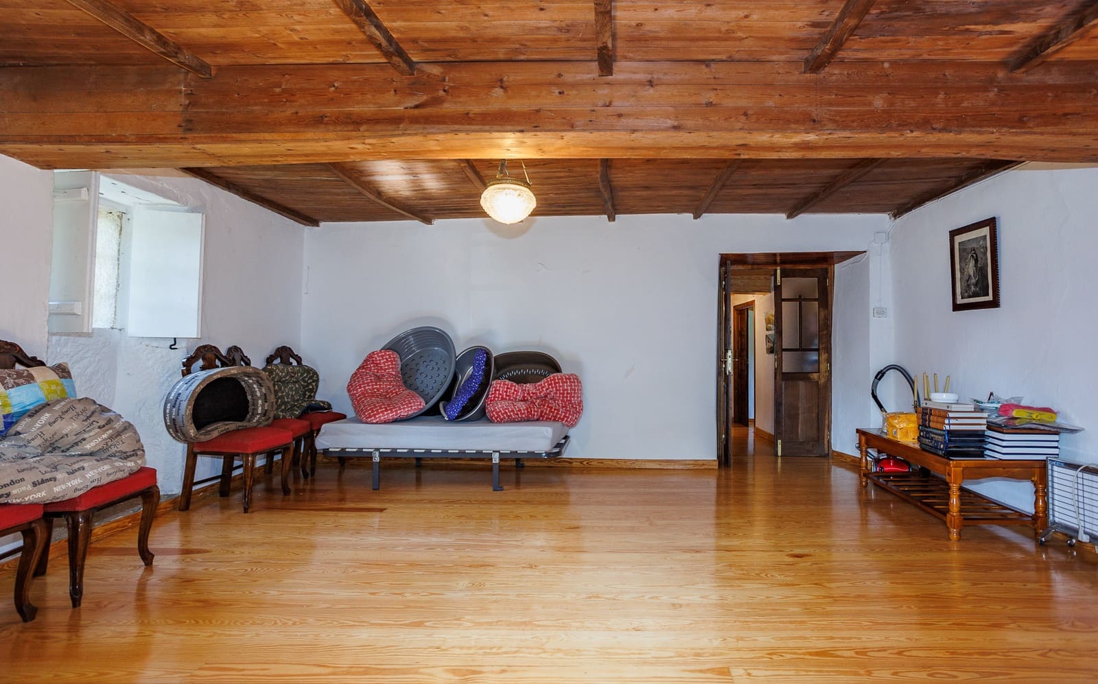 8 soveværelse Finca/Landehus til salg i Curtis med garage - € 240.000 (Ref: 8449597)