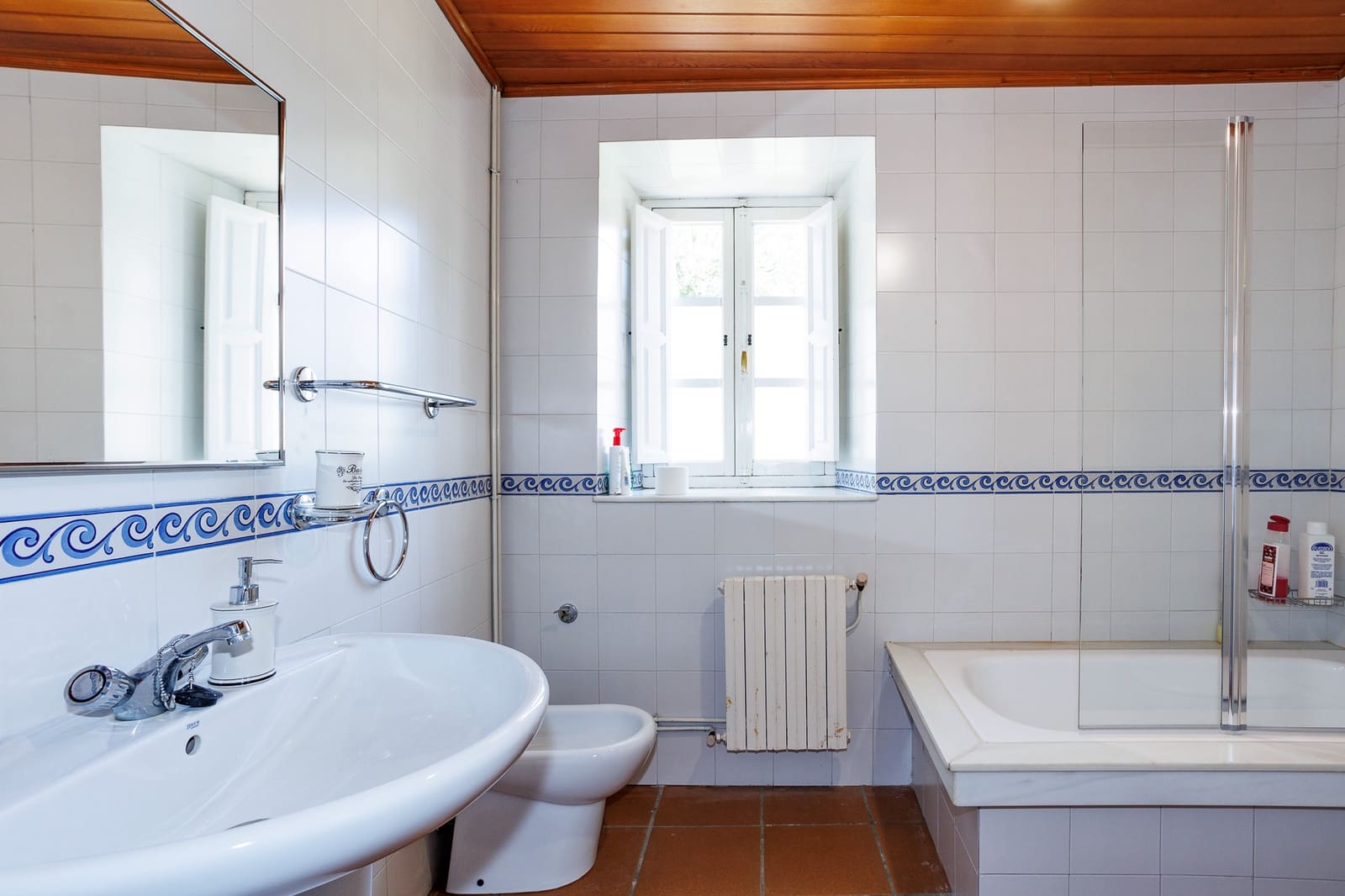 8 soveværelse Finca/Landehus til salg i Curtis med garage - € 240.000 (Ref: 8449597)