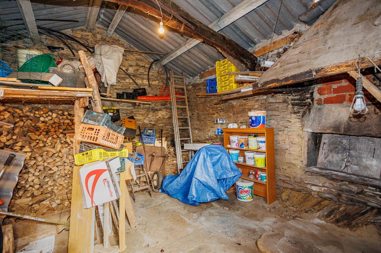 4 soveværelse Finca/Landehus til salg i Vilalba - € 80.000 (Ref: 8449598)