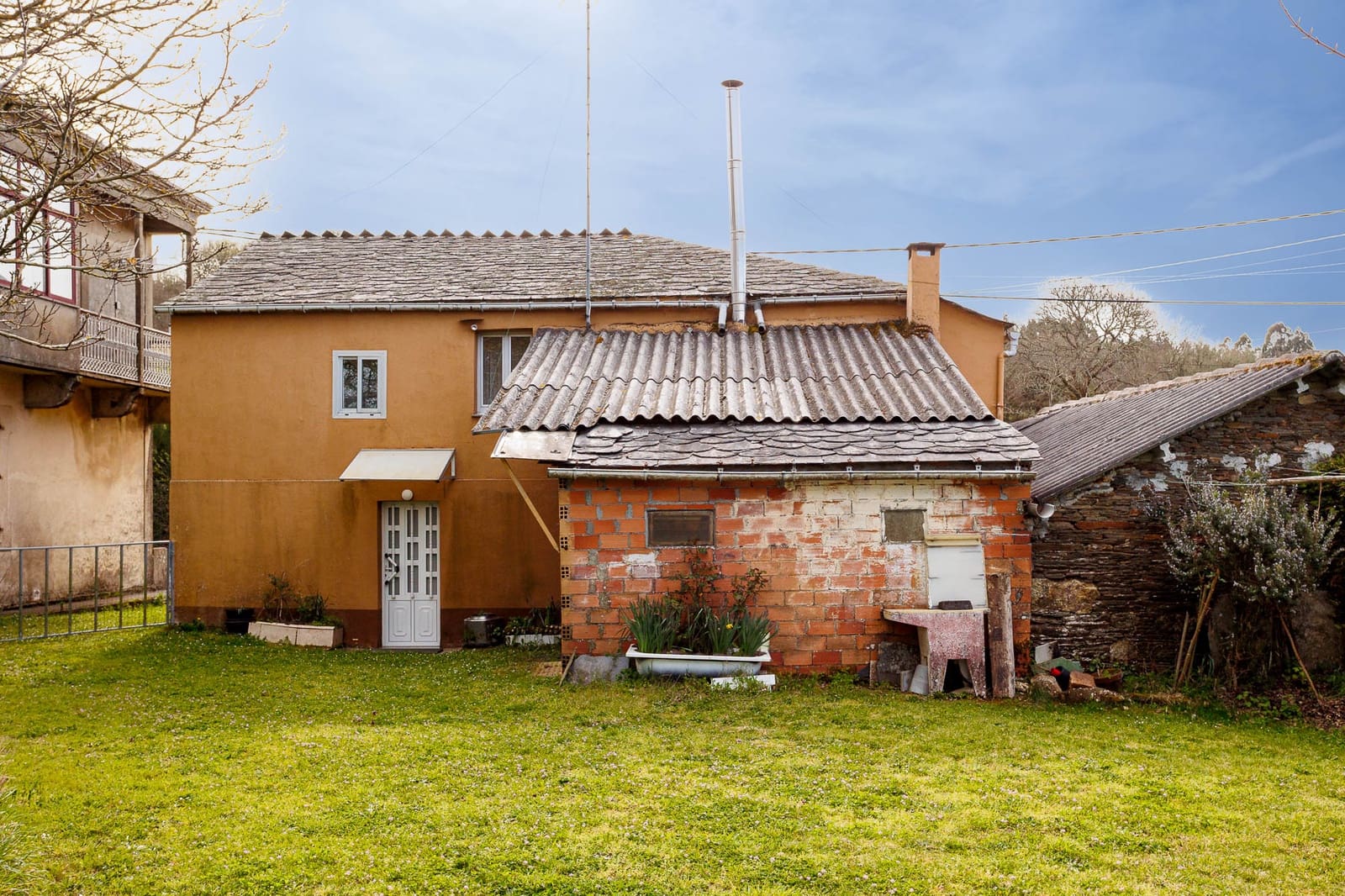 4 soveværelse Finca/Landehus til salg i Vilalba - € 80.000 (Ref: 8449598)