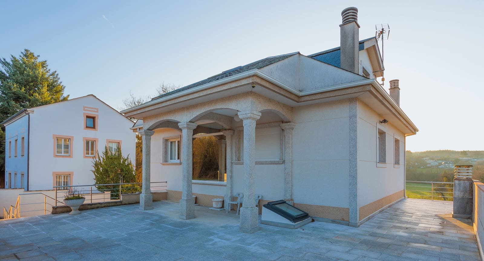 7 soveværelse Finca/Landehus til salg i Castro de Rei - € 299.000 (Ref: 8449601)