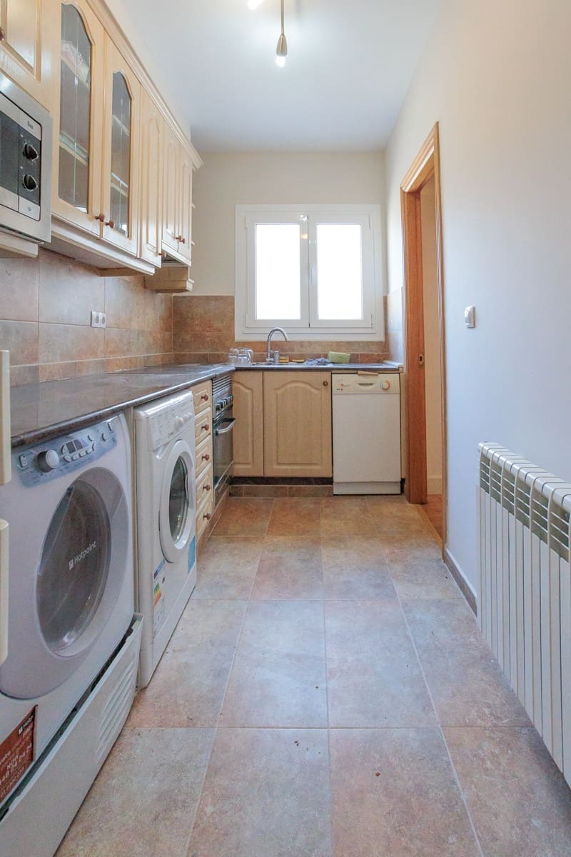 7 soveværelse Finca/Landehus til salg i Castro de Rei - € 299.000 (Ref: 8449601)