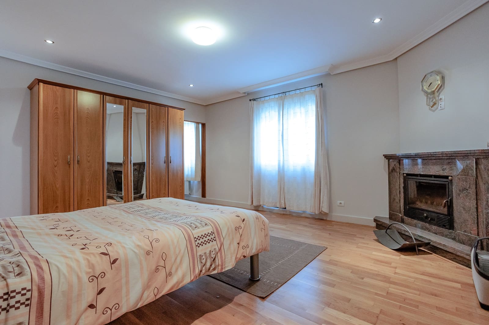 7 soveværelse Finca/Landehus til salg i Castro de Rei - € 299.000 (Ref: 8449601)