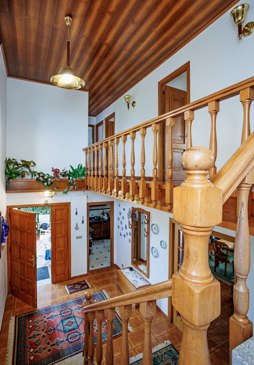 4 soveværelse Finca/Landehus til salg i Pontedeume med swimmingpool - € 599.000 (Ref: 8449612)