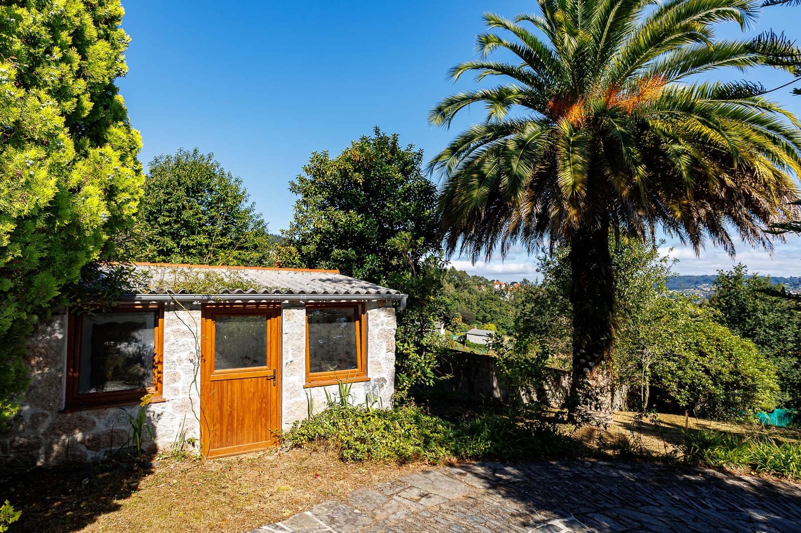 4 soveværelse Finca/Landehus til salg i Pontedeume med swimmingpool - € 599.000 (Ref: 8449612)