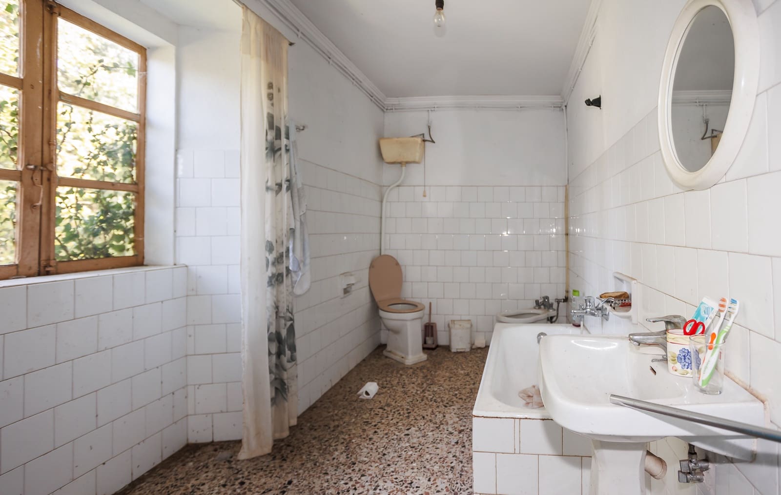 13 soverom Finca/Herregård til salgs i Castro de Rei med garasje - € 210 000 (Ref: 8449617)