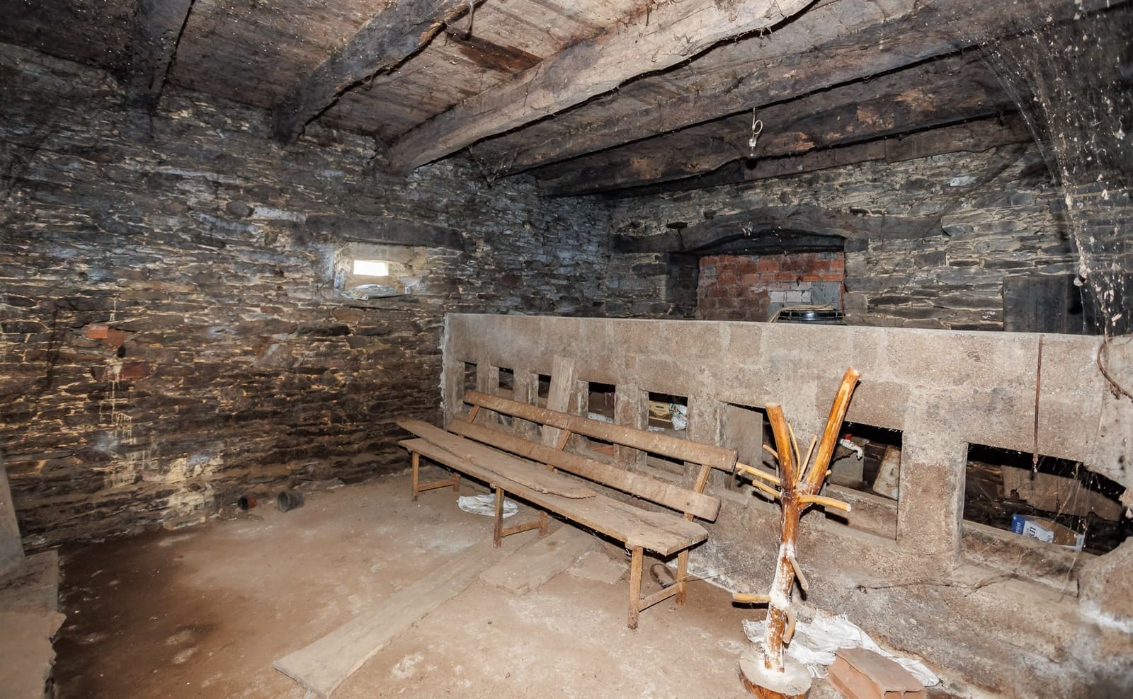 13 soverom Finca/Herregård til salgs i Castro de Rei med garasje - € 210 000 (Ref: 8449617)
