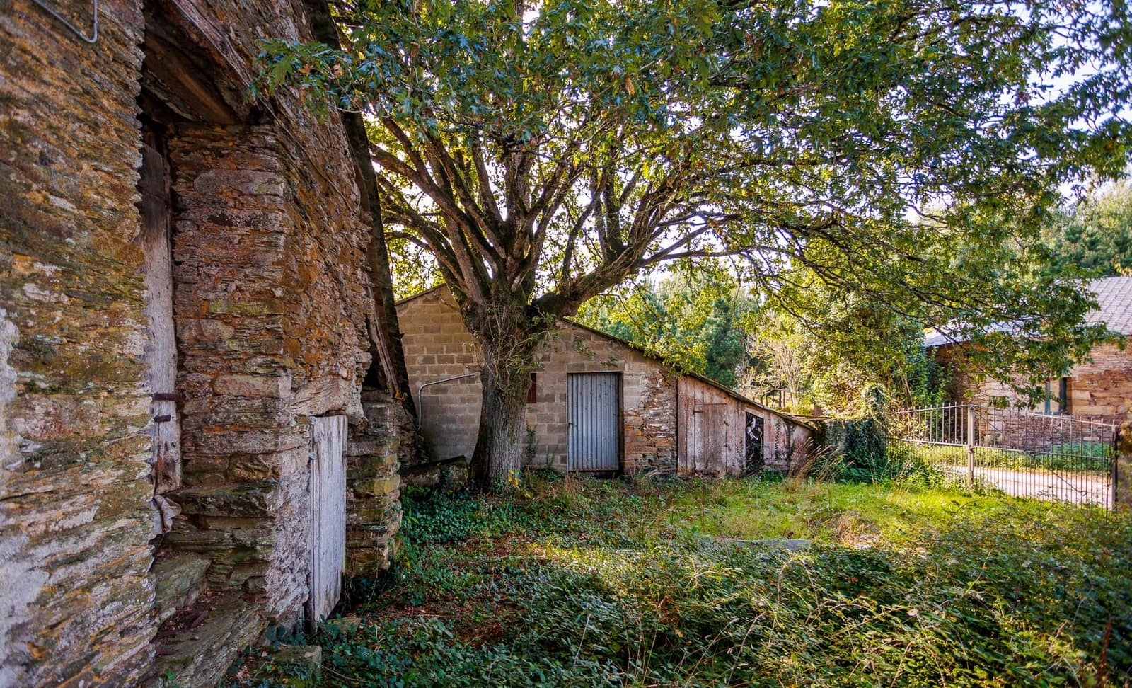 13 soverom Finca/Herregård til salgs i Castro de Rei med garasje - € 210 000 (Ref: 8449617)