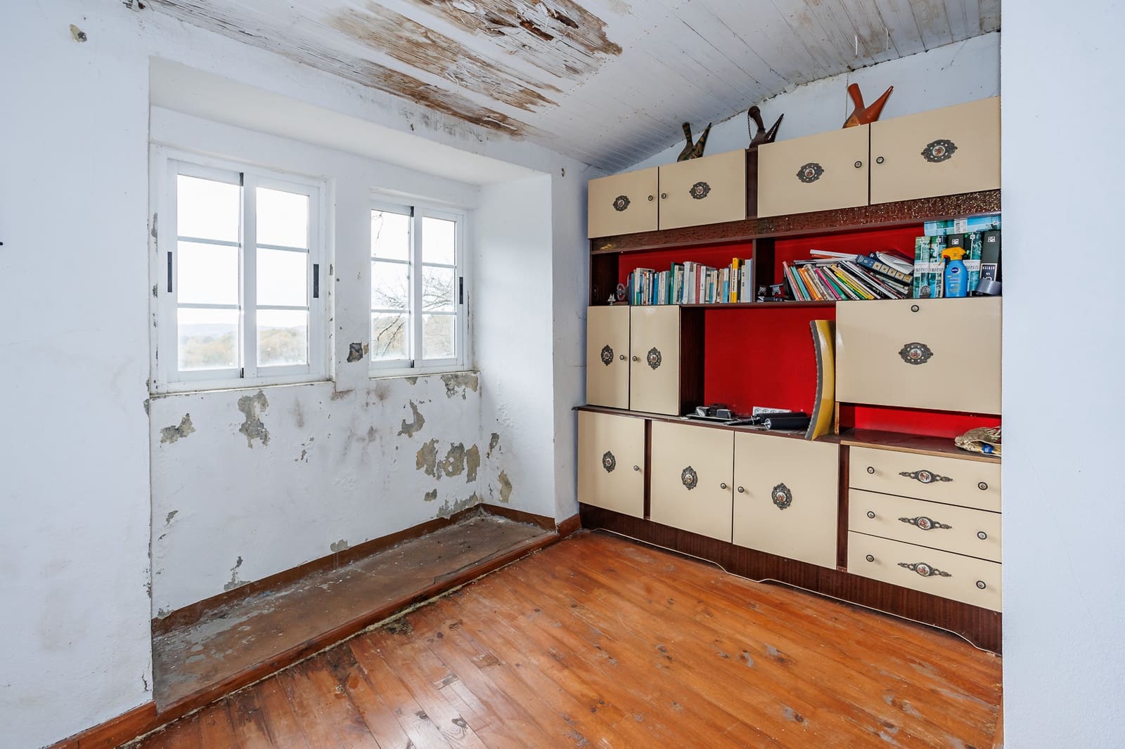 4 soveværelse Finca/Landehus til salg i Sarria - € 138.000 (Ref: 8449624)