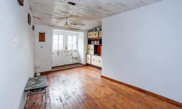 4 quarto Quinta/Casa Rural para venda em Sarria - 138 000 € (Ref: 8449624)